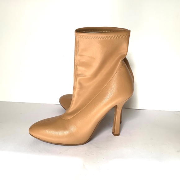 Casadei ankle beige booties 38.5 - Picture 13 of 16